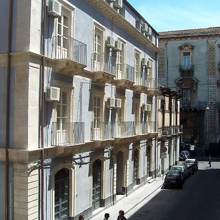 Aparthotel Politi